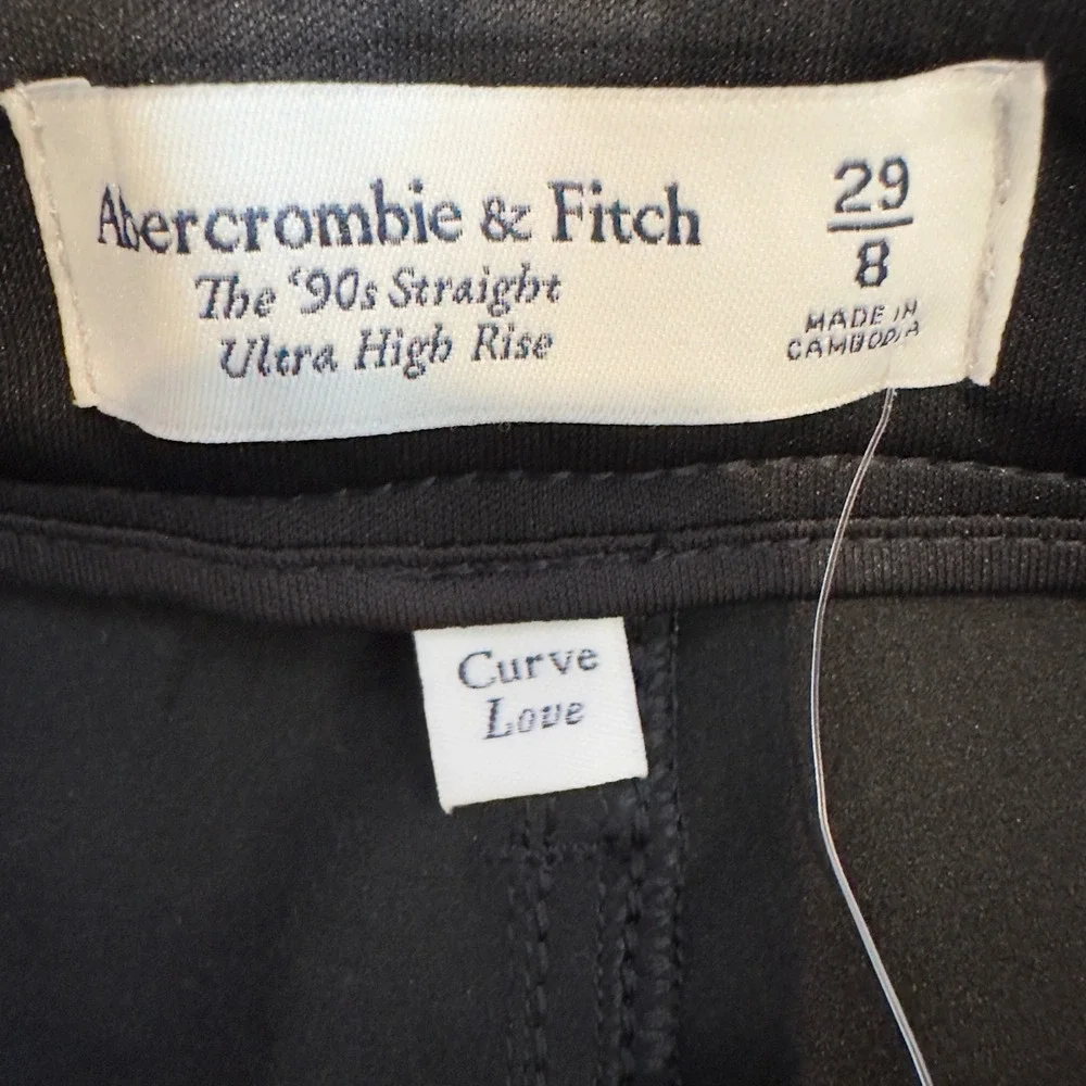 Abercrombie & Fitch Curve Love 90s Straight Ultra High Rise Vegan Leather Pant 8